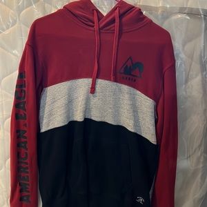 Men’s AE hoodie